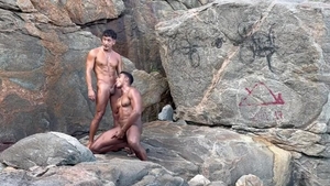 Big Roger Mi Primera Follada En La Playa At Ice Gay Tube