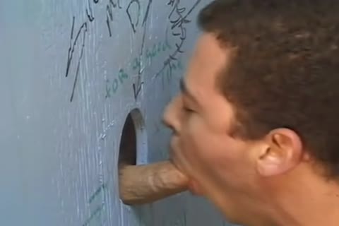 admirable oral-job at the Start...Rest is Dull