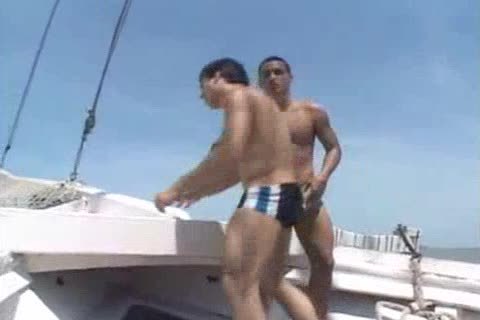 SAILING & nailing
