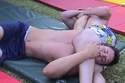 UIW Wrestling Chris Vs Jeff, Joey, Mack 10