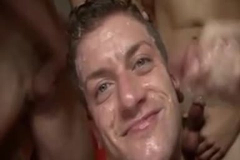 Luscious boyz have a enjoyment gangbang