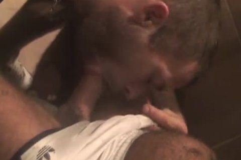 TIERY B. // PHOTO-PORNO-GRAPHER - Copyright