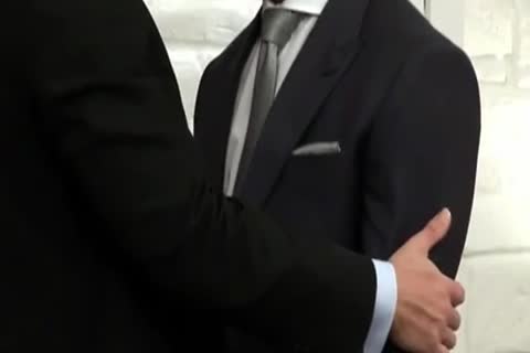 The Suit Fits U Very worthy