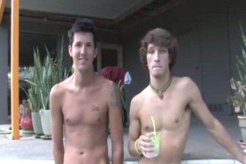 Two skinny boyz Lounge Around In The Pool And engulf Down rod