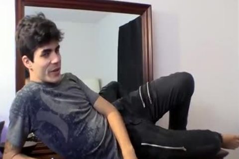 Devin Reynolds Enjoying His Own Porn