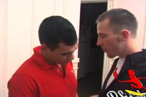 Justin bonks Kent Stryker