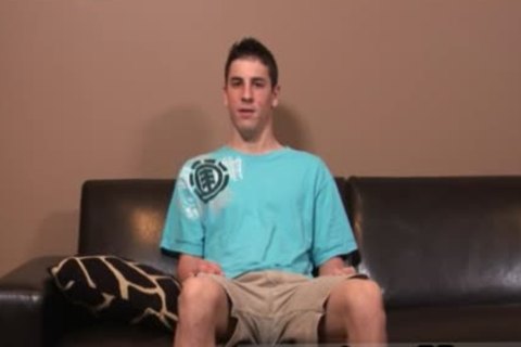 His Six Pack Tensing