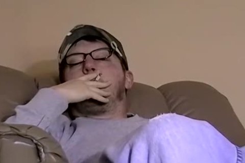 cute dilettante With Glasses Masturbates