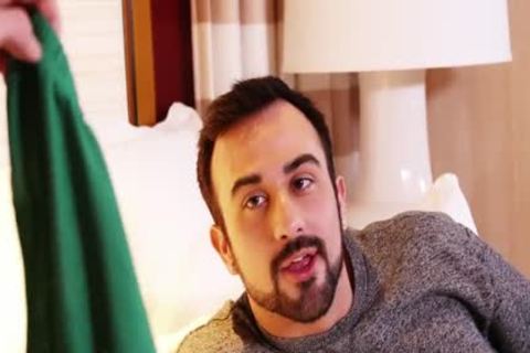 ShowerBait - excited Boyfriends fuck & sperm Part 1
