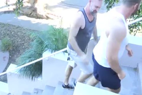 Brad pokes Peter raw