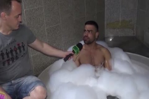#SUITE69 - PapoMix Na Banheira Com O Pornstar Wagner Vittoria - Parte 1
