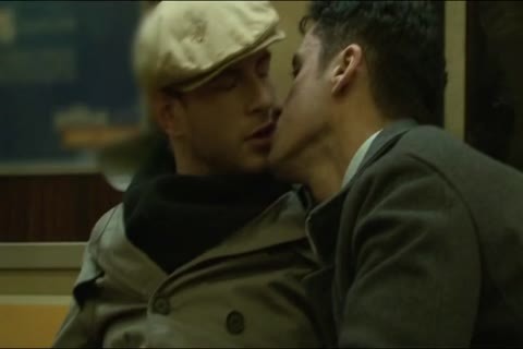 twink Sucks enormous 10-Pounder On Subway!
