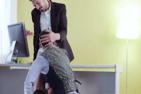 Hansome guy bareback