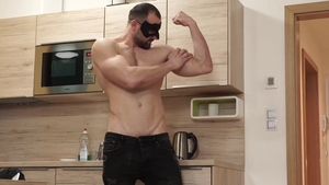 Maskurbate: Rough sex with hawt model