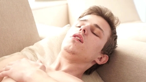 BoyFun: Martin Novy sucks dick and fucks