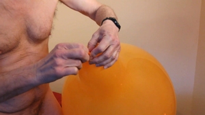 89) Re-Used TT24" Balloon Popped - Balloonbanger