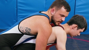 Varsity Grip - Dakota Lovell & Eric Fuller wrestling