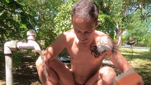 Latin Leche: Medium Skin Hunks Get Raw