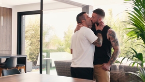 Men: Pounding Bottom Against the Wall