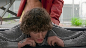 Men: Reese Rides More than One Wet Desking Situation
