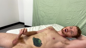 Next Door Homemade: Inked and Sweaty - Dacotah's Solo Delight