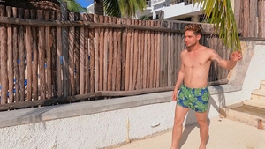 Reality Dudes: Beachside Hookup