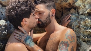 Reality Dudes: Wet and Wild: A Seaside Frenzy