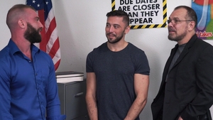 Family Dick: Threesome In The Classroom For Shane And Stepdad