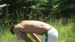 Joggers' Break Takes A Delightful Turn
