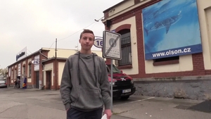 Czech Hunter: From Browsing to Boning with a T-Shirt