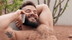 Men: Muscular Magnificence Takes Center Stage