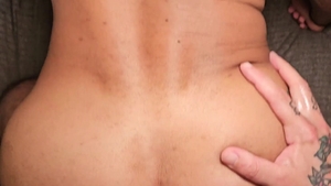 AmateurGayPOV: Crunches, Planking & Core-Training Bonanza