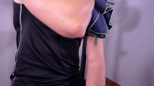 HotAFmen: Weightlifting Leads to Wanking