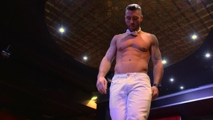 maskurbate: Pure Temptation in Never-Before-Seen Footage