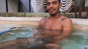 Swimming towards Seduction in Tulum
