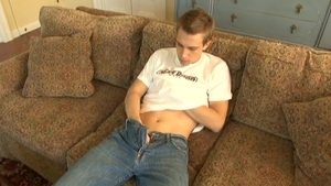 Next Door Twink: Tales of a Blue-eyed Stroker